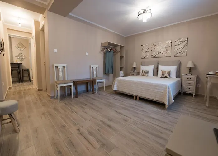 V. P. Place. Διαμέρισμα *