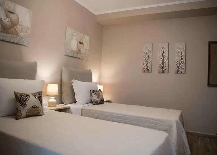 V. P. Place. * 阿尔戈斯托利翁